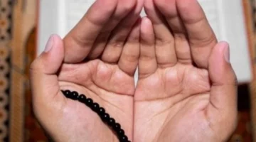 فضل إطعام الطعام وصحبة الكرام عبر بوابة العطاء في ثامن أيام رمضان